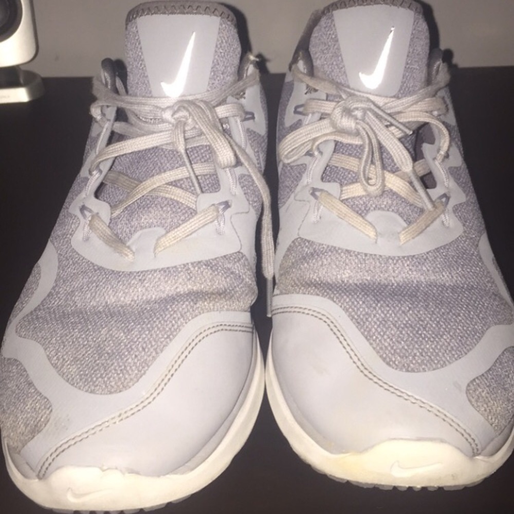 Used Nike Air Max Size 10
